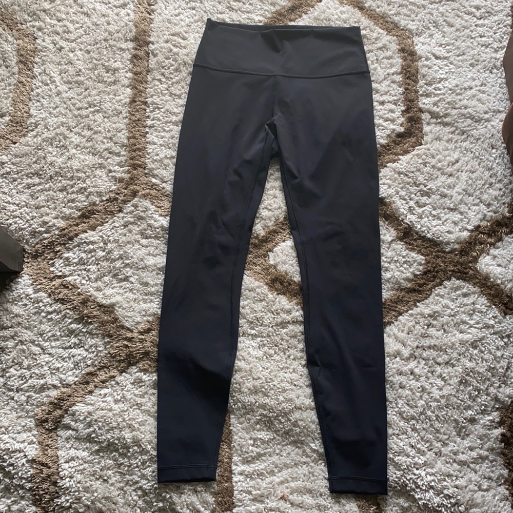 Lululemon NEW luxtreme leggings size 8